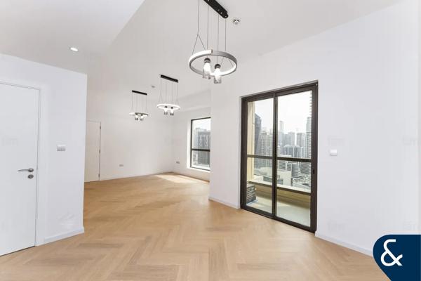 1 Bedroom | Upgraded | Marina and Sea View